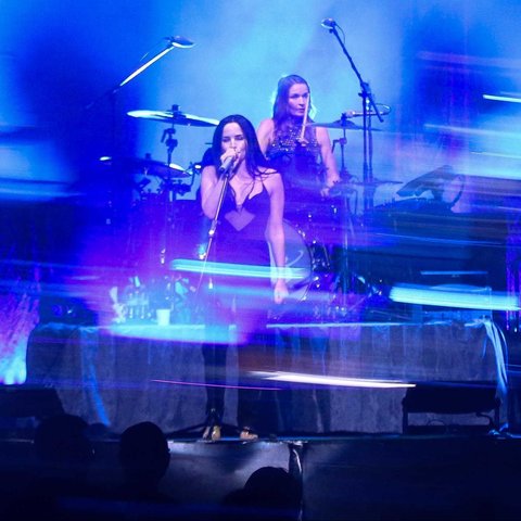 FOTO: Konser Penuh Cinta The Corrs di Jakarta