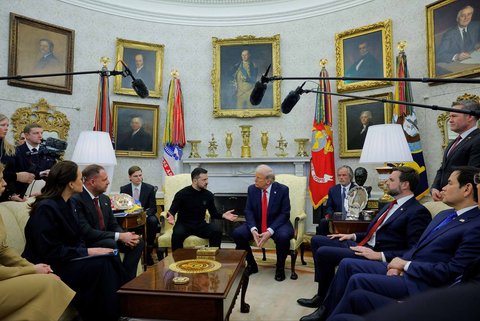 Presiden AS Donald Trump bertemu dengan Presiden Ukraina Volodymyr Zelenskiy di Gedung Putih di Washington, D.C, AS, (28/02/2025)