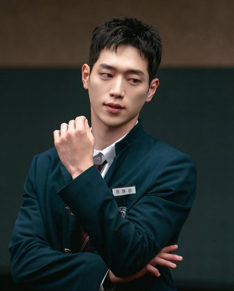Pesona Seo Kang Joon yang Bikin Wanita Klepek-klepek, dari Tatapan Mata hingga Kemampuan Akting yang Memukau