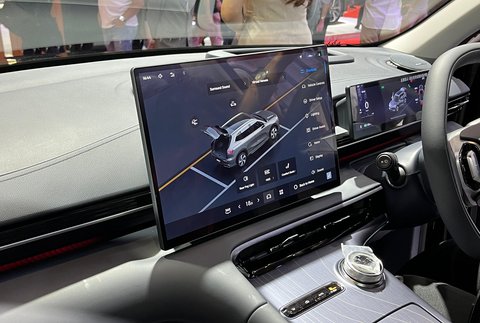 Desain interior Geely EX5.