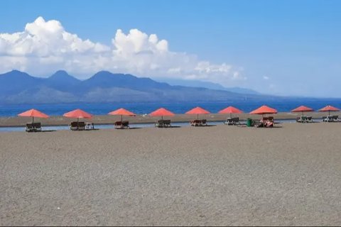 Pantai Boom Banyuwangi