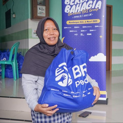 Perkuat Ketahanan Sosial Masyarakat, BRI Group Berbagi 100.000 Paket Sembako Bagi di Bulan Ramadan