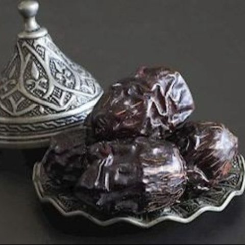 Kurma Ajwa