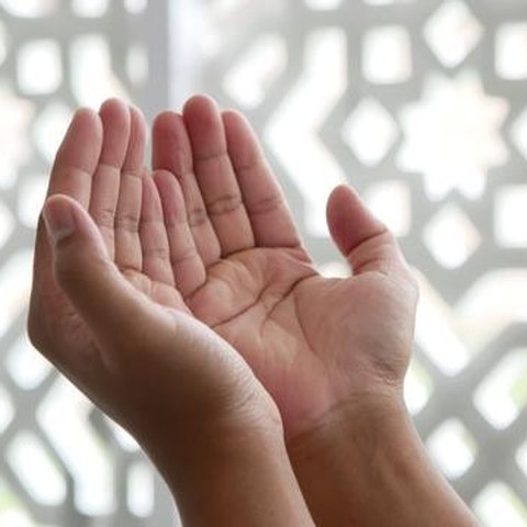 Ilustrasi doa, Islami, Muslim. (Photo by Masjid MABA on Unsplash)