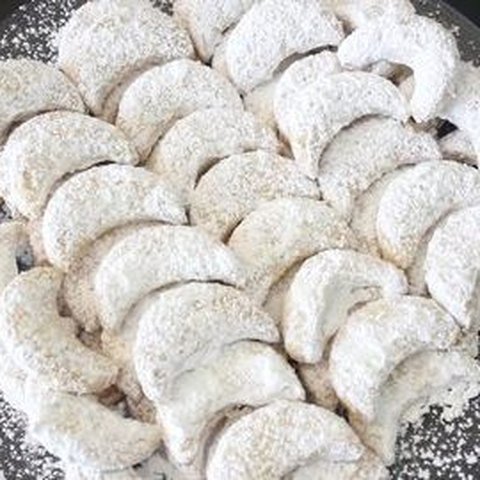 Kue Putri Salju