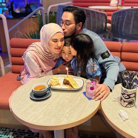 5 Potret Keharmonisan Keluarga Syahnaz Sadiqah dan Jeje Govinda yang Jauh dari Gosip Miring