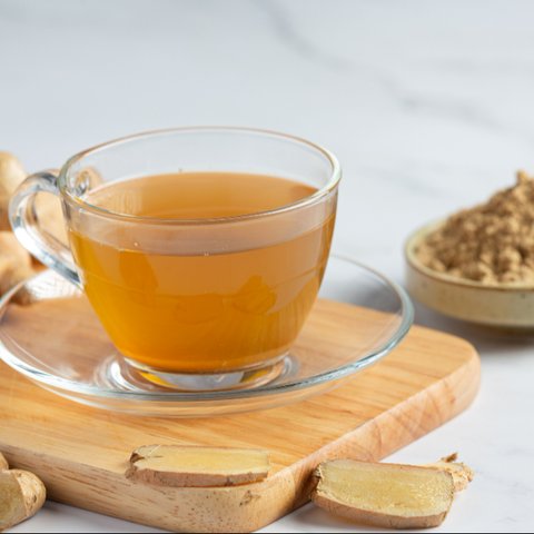 Minuman Detoks untuk Mengembalikan Bentuk Tubuh Setelah Melahirkan