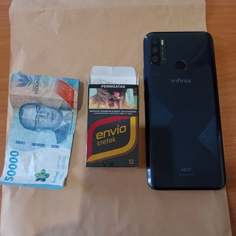 barang milik korban polisi gadungan