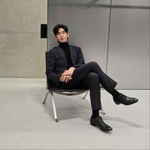 Kim Soo Hyun Berada di Bawah Tekanan, Ibu Kim Sae Ron Meminta Bukti Baru Tidak Dipublikasikan