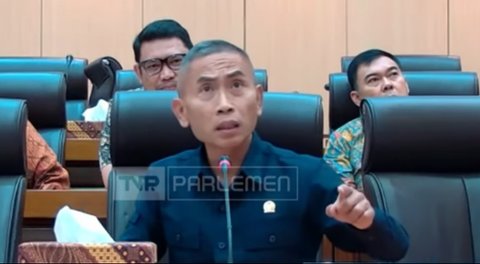 Galak Sosok Jebolan Mayor TNI Teriak Pinjol Maksiat di DPR, Tarik Urat Skak 'Panglima' UMKM soal BI Checking