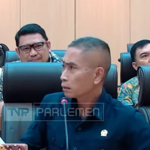 Galak Sosok Jebolan Mayor TNI Teriak Pinjol Maksiat di DPR, Tarik Urat Skak 'Panglima' UMKM soal BI Checking