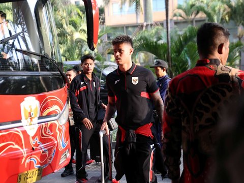 FOTO: Tiba di Tanah Air, Begini Kondisi Pemain Timnas Indonesia usai Dibantai Australia 1-5