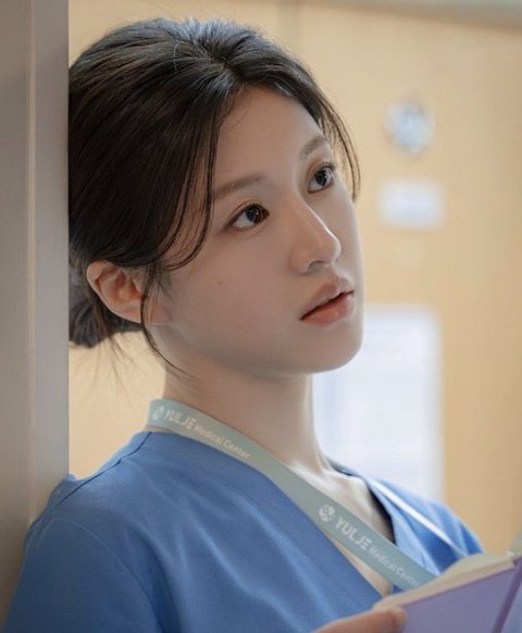 Dibintangi Go Yoon Jung, Intip Seputar Sinopsis Drakor Terbaru 'RESIDENT PLAYBOOK'