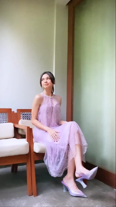 Bisa Ditiru, Outfit Kondangan Ala Yuki Kato yang Tak Selalu dengan Kebaya Namun Super Elegan