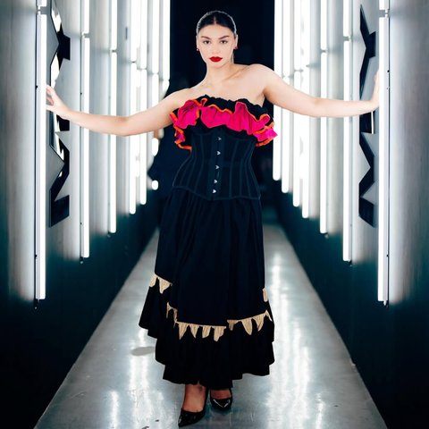 Fashionable dan Cocok untuk Pesta, Intip Outfit Hitam ala Jihane Almira yang Curi Perhatian