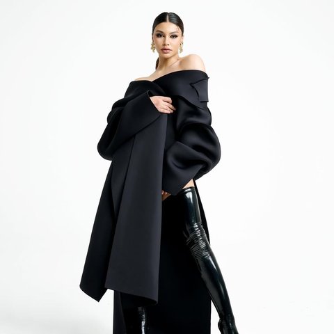 Fashionable dan Cocok untuk Pesta, Intip Outfit Hitam ala Jihane Almira yang Curi Perhatian