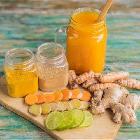 Jamu Kunyit. (foto: Pinterest/The Sleep Journey).