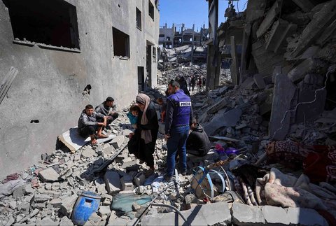 Lokasi tewasnyajurnalis Hossam Shabat, yang tewas dalam serangan Israel, di Jalur Gaza Utara (24/03/2025).