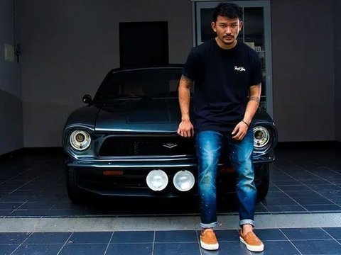Artis-Artis Indonesia yang Mengoleksi Mobil Klasik, Ada yang Berkarier di Hollywood