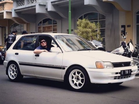 Artis-Artis Indonesia yang Mengoleksi Mobil Klasik, Ada yang Berkarier di Hollywood