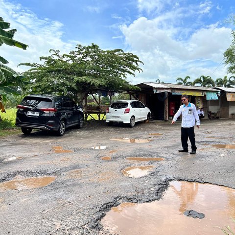 Jalan Tayu-Dukuhseti-Puncel