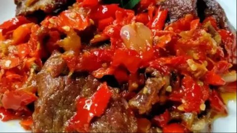 Hidangan Pendamping Ketupat yang Cocok Disajikan saat Lebaran, Sayur Lodeh hingga Dendeng Balado