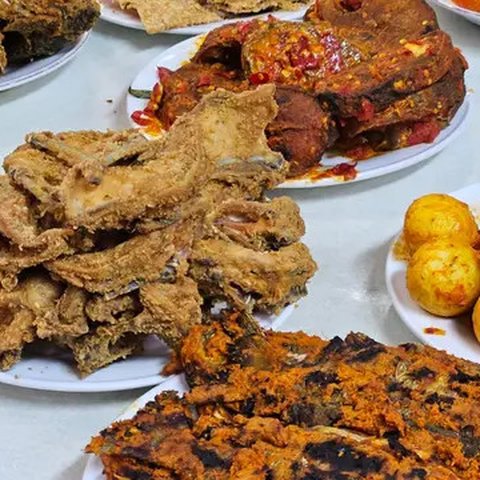 Kekurangan protein dapat menyebabkan gangguan pada gula darah, tensi, dan sistem imun tubuh. Dalam jangka panjang, bisa mempengaruhi pertumbuhan, produktivitas, serta meningkatkan risiko peny