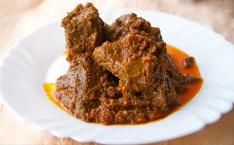 ilustrasi rendang khas minang