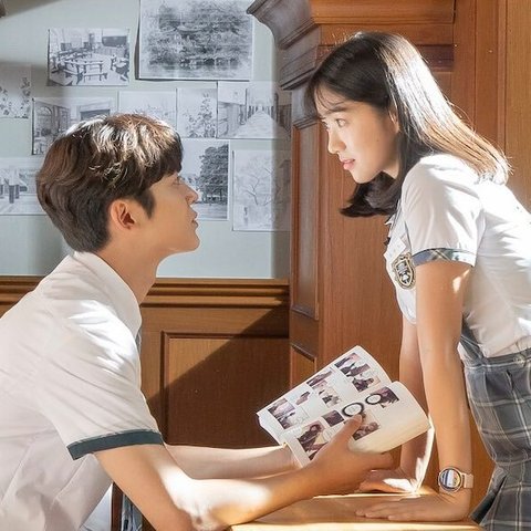 9 Drama Korea Sekolah Ikonik dengan Beragam Genre yang Wajib Ditonton untuk Habiskan Weekend yang Berkualitas