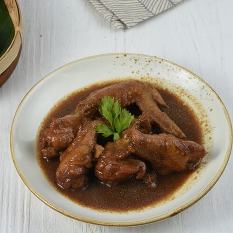 Ilustrasi semur ayam.