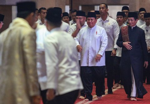 FOTO: Momen Prabowo-Gibran Laksanakan Salat Idulfitri 1446 Hijriah di Masjid Istiqlal