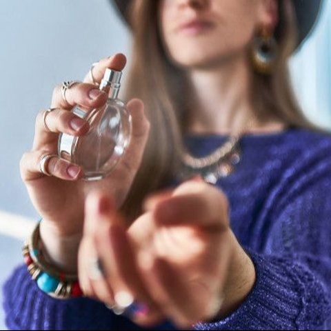 Tips Menggunakan Parfum Murah yang Bikin Wangi Sepanjang Hari, Tanpa Merogoh Kocek Dalam!