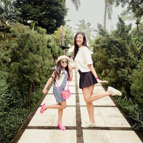 Potret Cantik Sea Anak Ryan Delon dan Sharena, Wajahnya Perpaduan Kedua Orang Tuanya