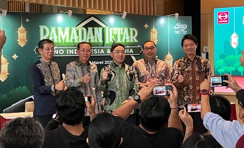 Direksi Hino Indonesia mengadakan konferensi pers untuk Posko Lebaran Hino 2025 pada hari Jumat, tanggal 7 Maret 2025.
