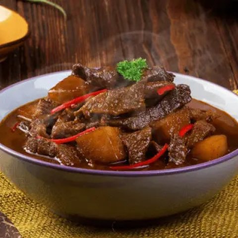 ilustrasi semur daging/masakapahariini