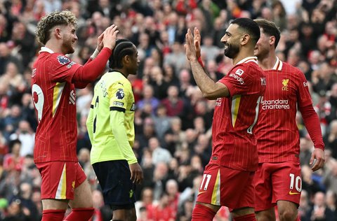 Penyerang Liverpool asal Mesir Mohamed Salah saat pertandingan sepak bola Liga Primer Inggris antara Liverpool dan Southampton di Anfield di Liverpool, Inggris, (08/03/2025).