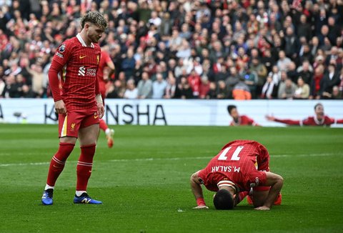 Penyerang Liverpool asal Mesir Mohamed Salah saat pertandingan sepak bola Liga Primer Inggris antara Liverpool dan Southampton di Anfield di Liverpool, Inggris, (08/03/2025).