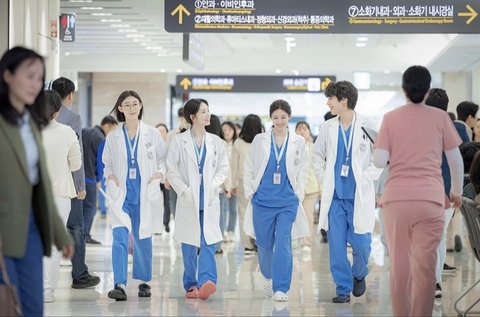 Resident Playbook, Drama Medis Komedi Terbaru Tahun 2025 yang Bikin Baper dan Susah Move On