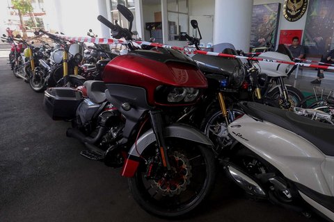 Inilah Mobil Mewah dan Moge yang Disita Kejagung Terkait Suap Hakim PN Jakpus, Ada Nissan GT-R hingga Ferrari Spider