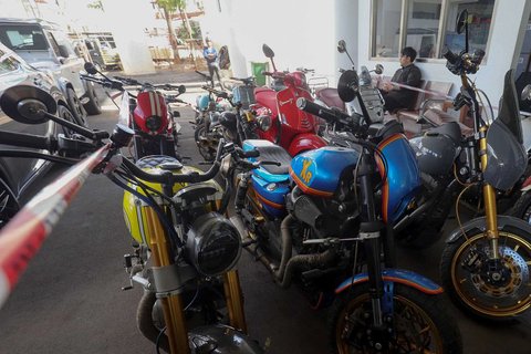 Inilah Mobil Mewah dan Moge yang Disita Kejagung Terkait Suap Hakim PN Jakpus, Ada Nissan GT-R hingga Ferrari Spider