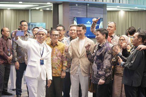Momen Dedi Mulyadi Rombak Total Jajaran Pejabat Bank BJB, Bossman Mardigu dan Helmy Yahya Ditunjuk Jadi Komisaris Independen