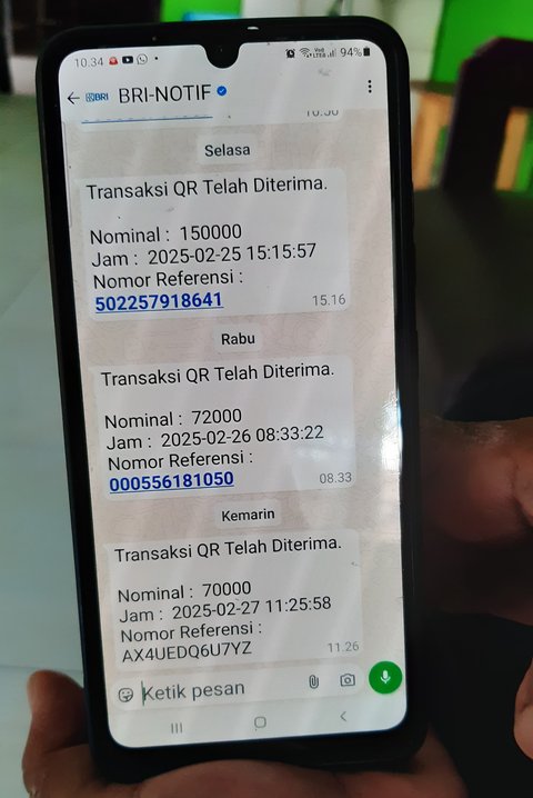Bukti transaksi QRIS yang langsung masuk ke nomor WhatsApp milik Sumiyati.