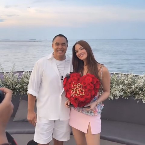 Potret Kejutan Ultah Ke-35 Nia Ramadhani dari Ardi Bakrie di Atas Yacht Mewah, Hadirkan Para Bestie
