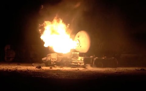 WNI Jadi Saksi Mata AS Bombardir Pelabuhan Minyak Yaman Hingga 80 Orang Wafat