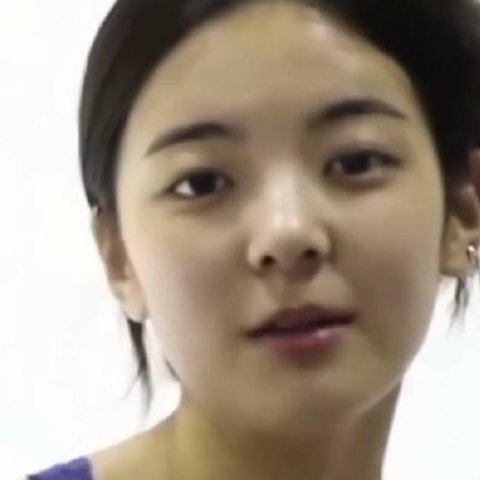 Lia ITZY tanpa makeup