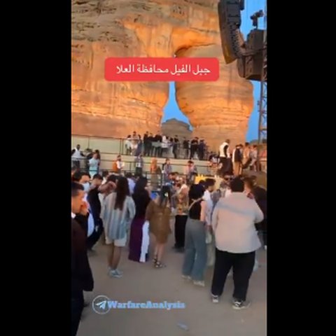 Saudaranya di Gaza Sedang Dibombardir Israel, Arab Saudi Asyik Gelar Pesta Gemerlap di Dekat Kota Suci Mekkah