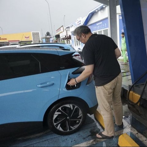 Mengapa Harga Mobil Listrik Lebih Mahal Ketimbang Mobil Konvensional? Ini Jawabannya