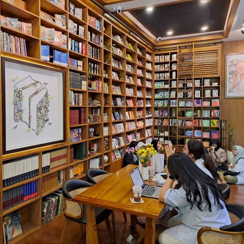 Shira Coffee