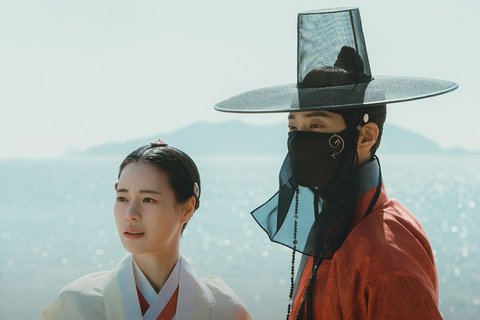 Daftar 5 Drakor Populer yang Masuk Nominasi Baeksang Arts Awards 2025