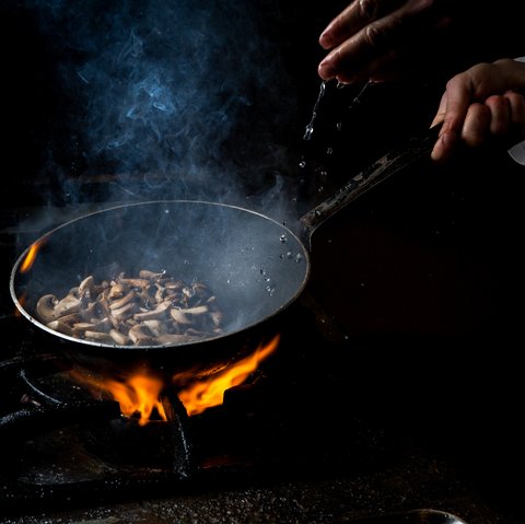 5 Kesalahan Umum dalam Memasak yang Menurunkan Cita Rasa